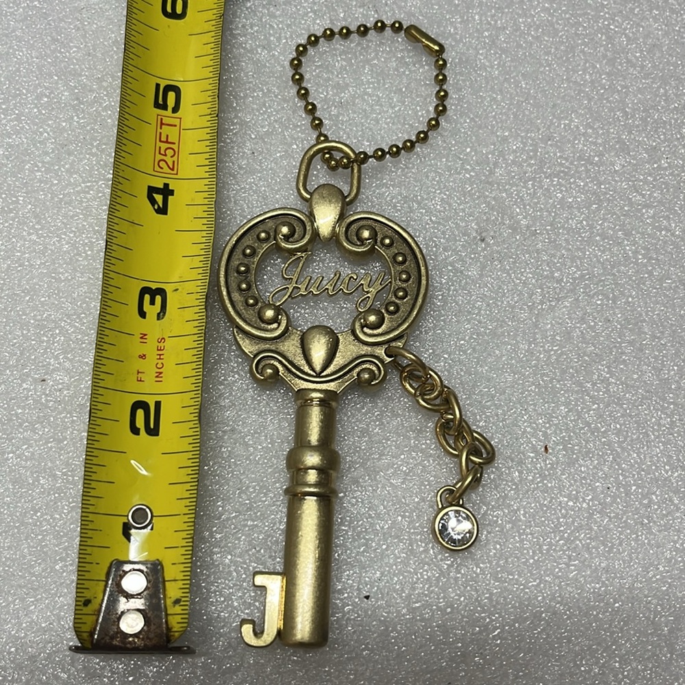 Juicy Couture Vintage Bag Charm - Picture 2 of 5
